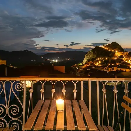 Terra Del Sasso - Design Architetto Salvatore Spataro Bed & Breakfast 3*